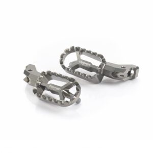 Triumph Front Footrest Pair Street Scrambler 900